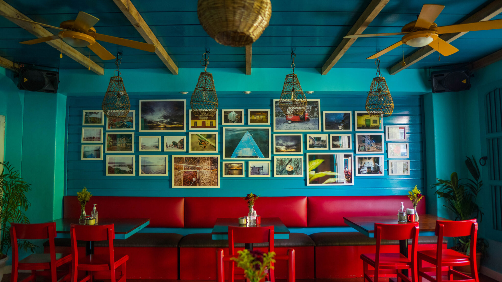 Interior del restaurante Achiote